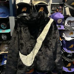 Women’s Faux Fur Nike Jacket (new,never Worn)