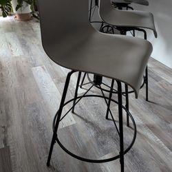 24" Swivel Counter Stools (Gray) Set Of 4 $125