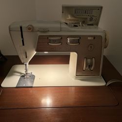 1971 Golden Touch & Sew Singer Zigzag 750 Sewing Machine With Table 