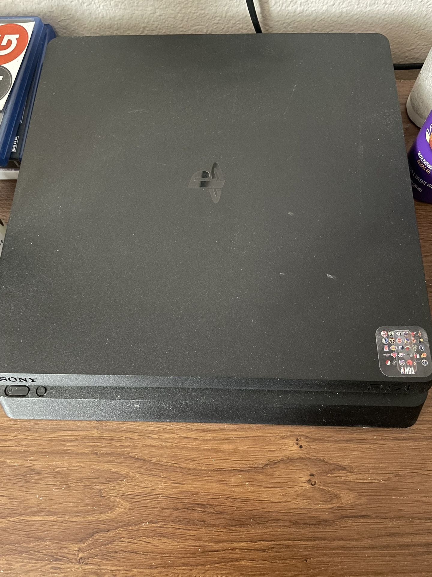 PS4 Slim
