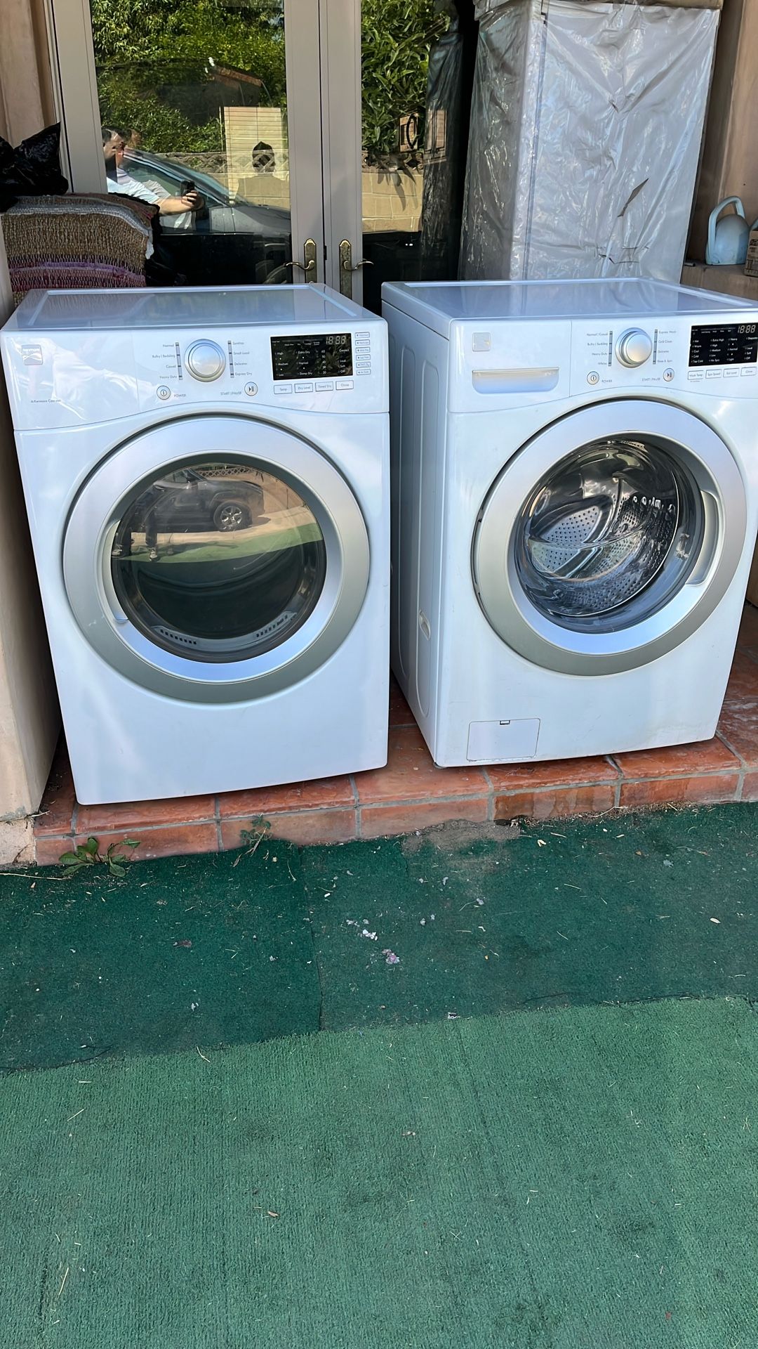 Set White Washer And Dryer Front Load Kenmore Great Condition