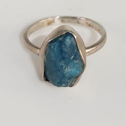925 Sterling Silver Natural Rough Neon Blue Apatite Statement Ring 7.5