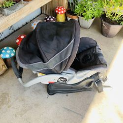 Infant Car seat 