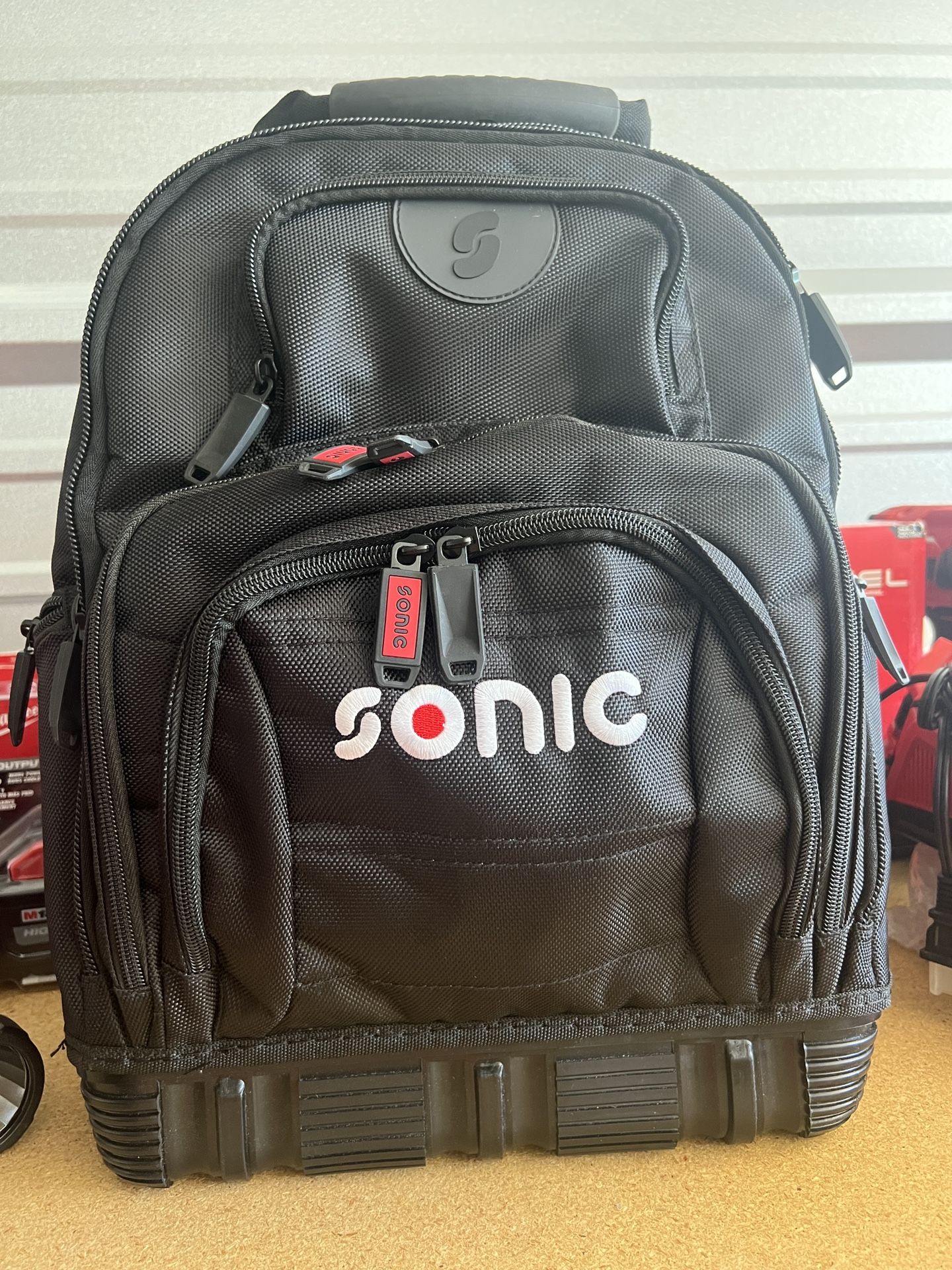 Sonic Tool Back Pack