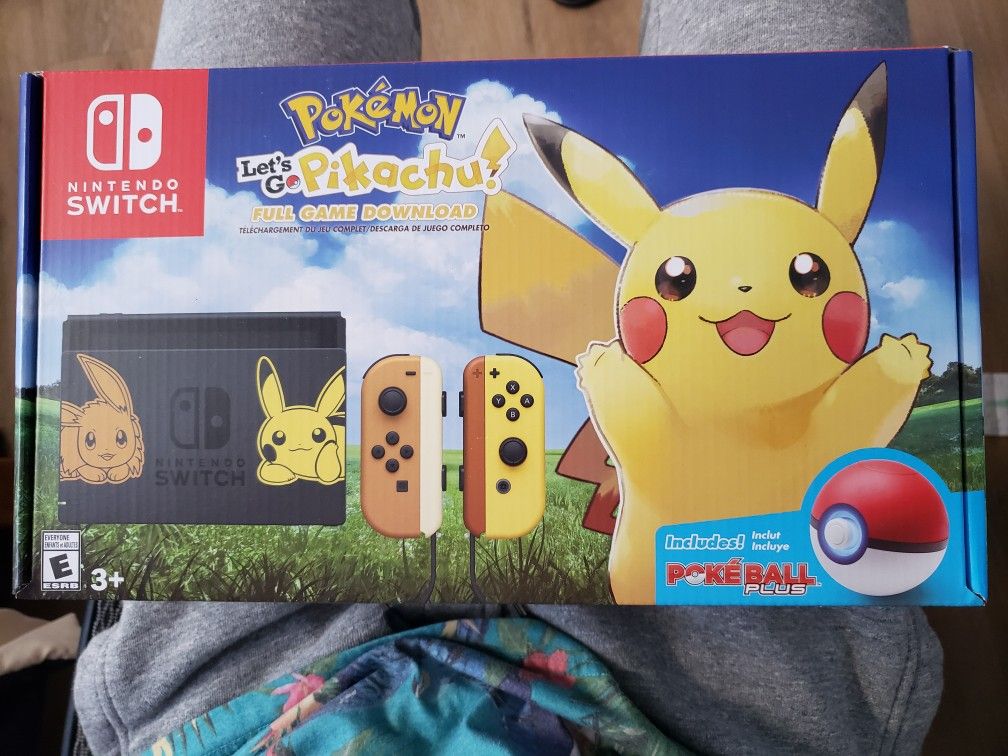 Nintendo Switch Pokemon Let's Go Pikachu Limited Edition Console