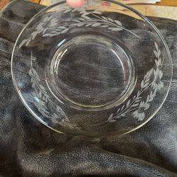 8” Floral Pattern Glass Plates