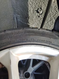 245/45ZR18 Tires and Rims