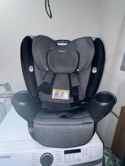 Evenflo Revolve 360 car seat