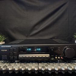 Marantz AV500 Preamp (Excellent) 