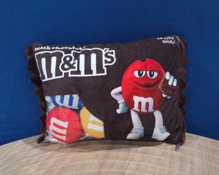 M&M Packaging Pillow Plush with 3 removable small plush candy pieces inside