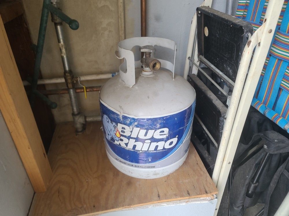 Blue Rhino Propane Tank