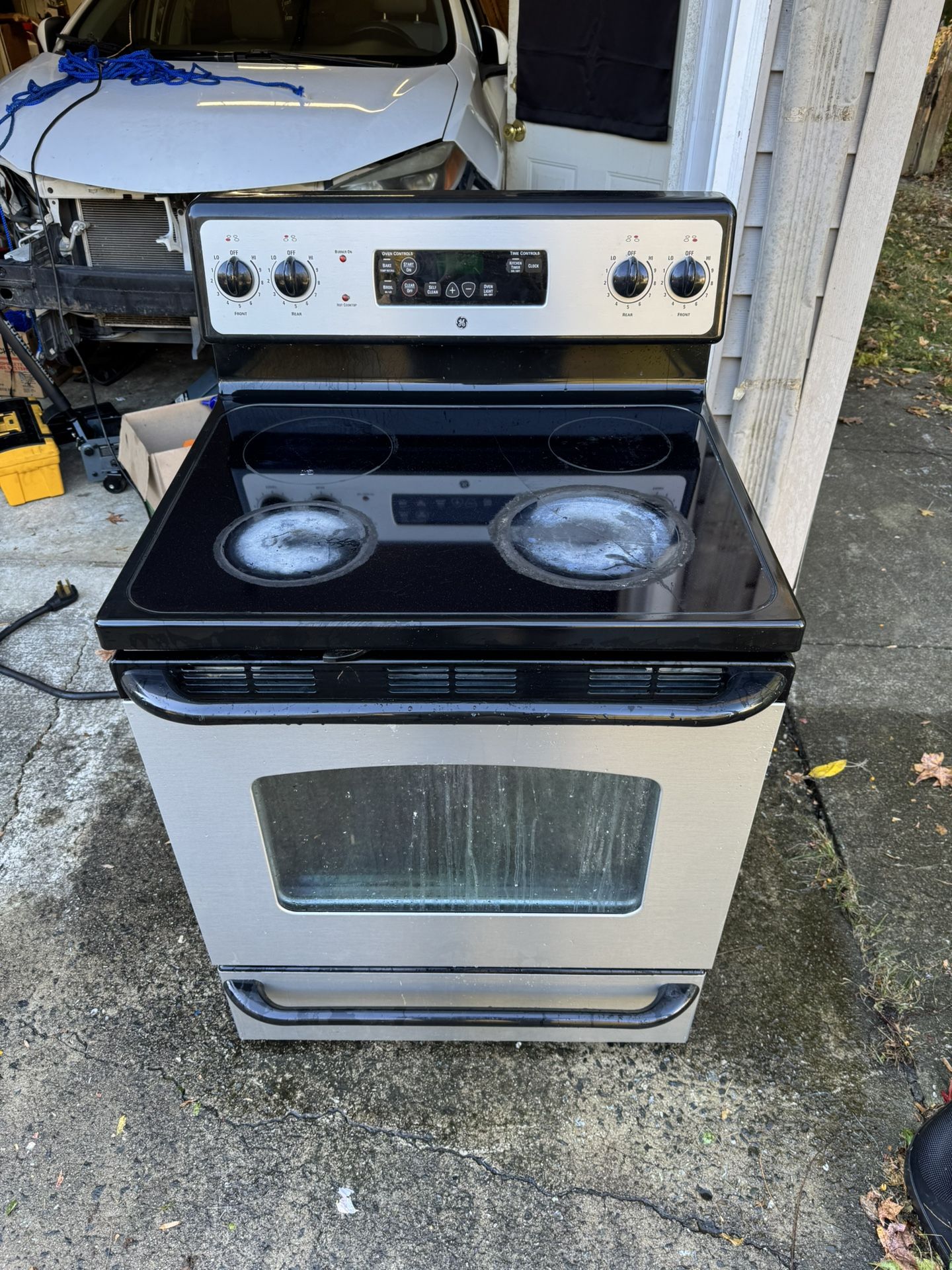 GE Stove