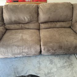 Recliner Couch - Ashley Home Furniture