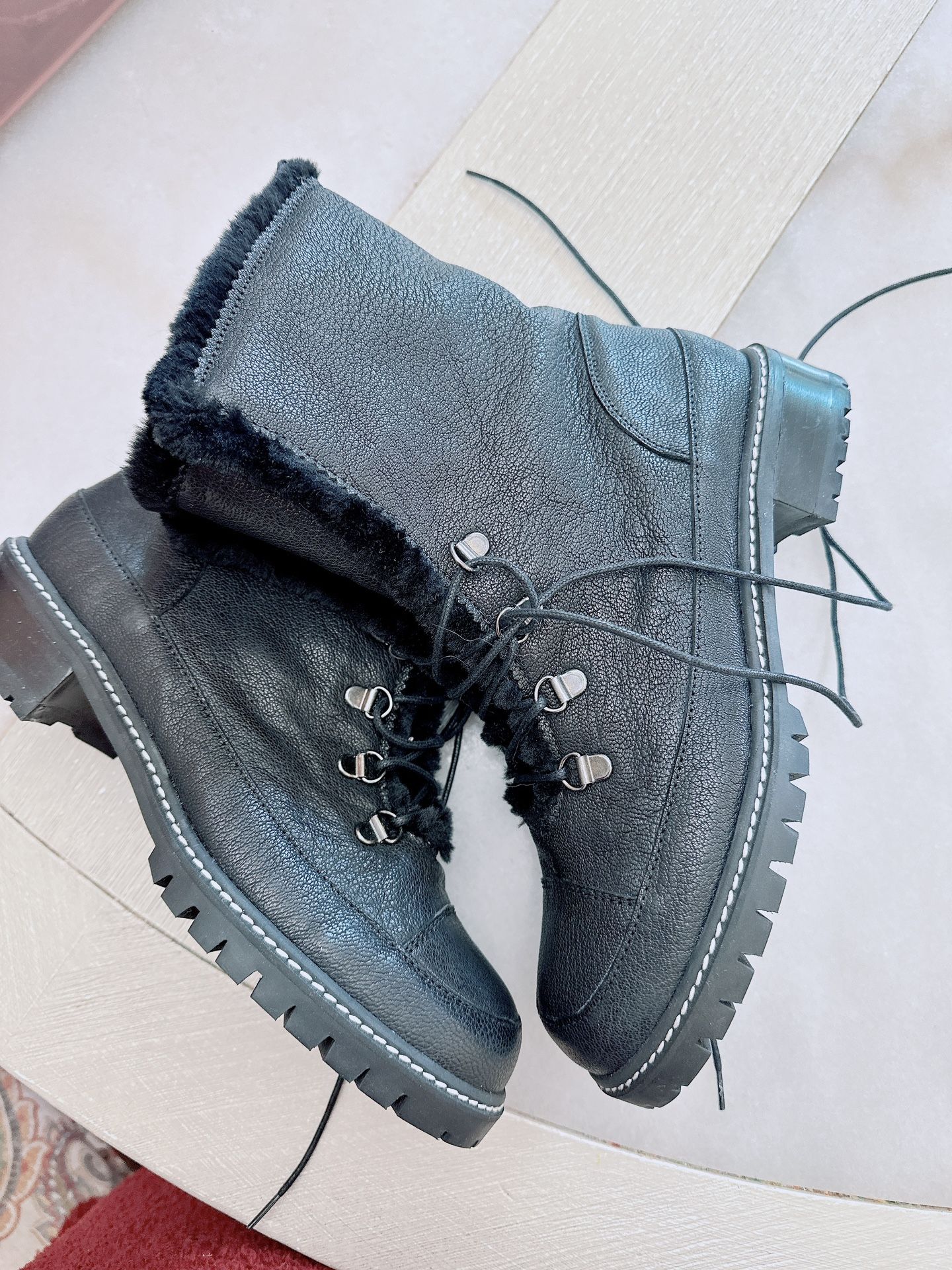 Stuart Weitzman LUGE BOOT IN NERO INDIAN NAPPA/NEW