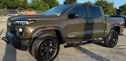 2024 GMC-CAYON ELEVATION