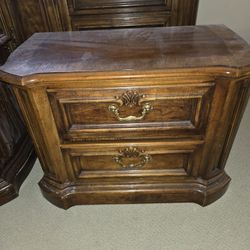 Bedroom Set Wood Furniture  Make Offer!