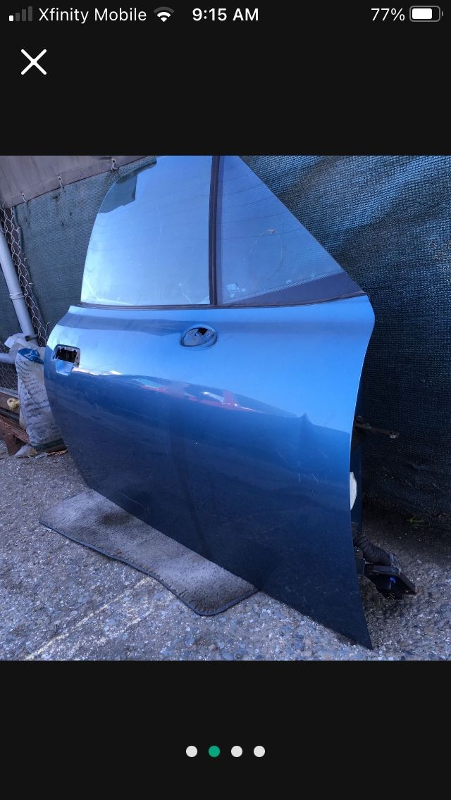 Used 1997 BMW Z3 passenger Door, for parts,