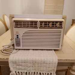 Window Air Conditioner 