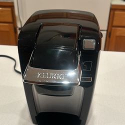 Keurig K classic single serve coffee maker