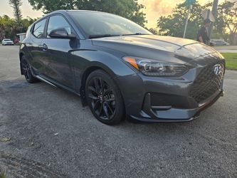 2021 Hyundai Veloster