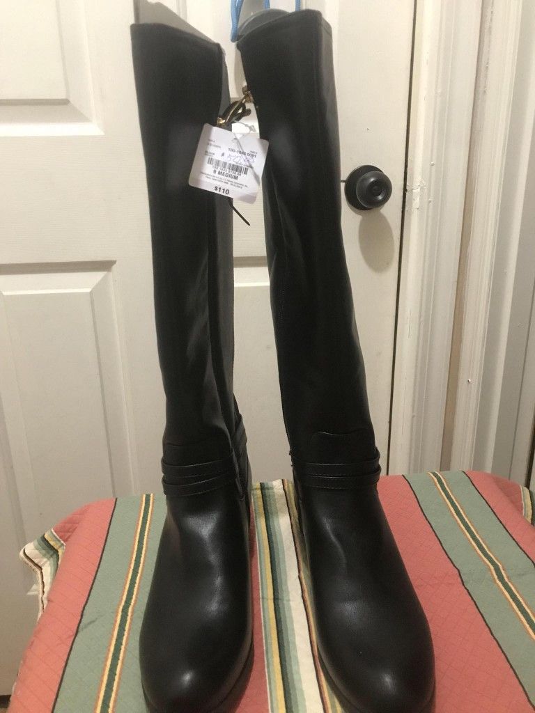 New Liz Claiborne Knee High Black Boots