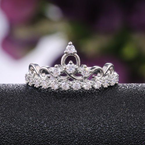 "Queen Princess Engagement Heart Crown Sweet Ring for Women, PD524
 
