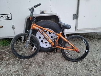 Mongoose Raid Bike 