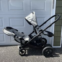Double Stroller (fully collapsable) - Like New!