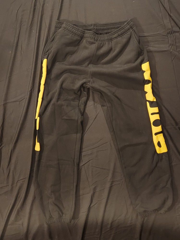Spider Yellow And Black Beluga Sweatpants