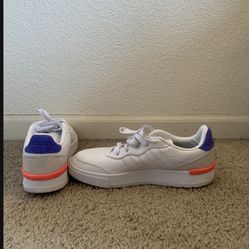 Adidas Shoes (Size 10)