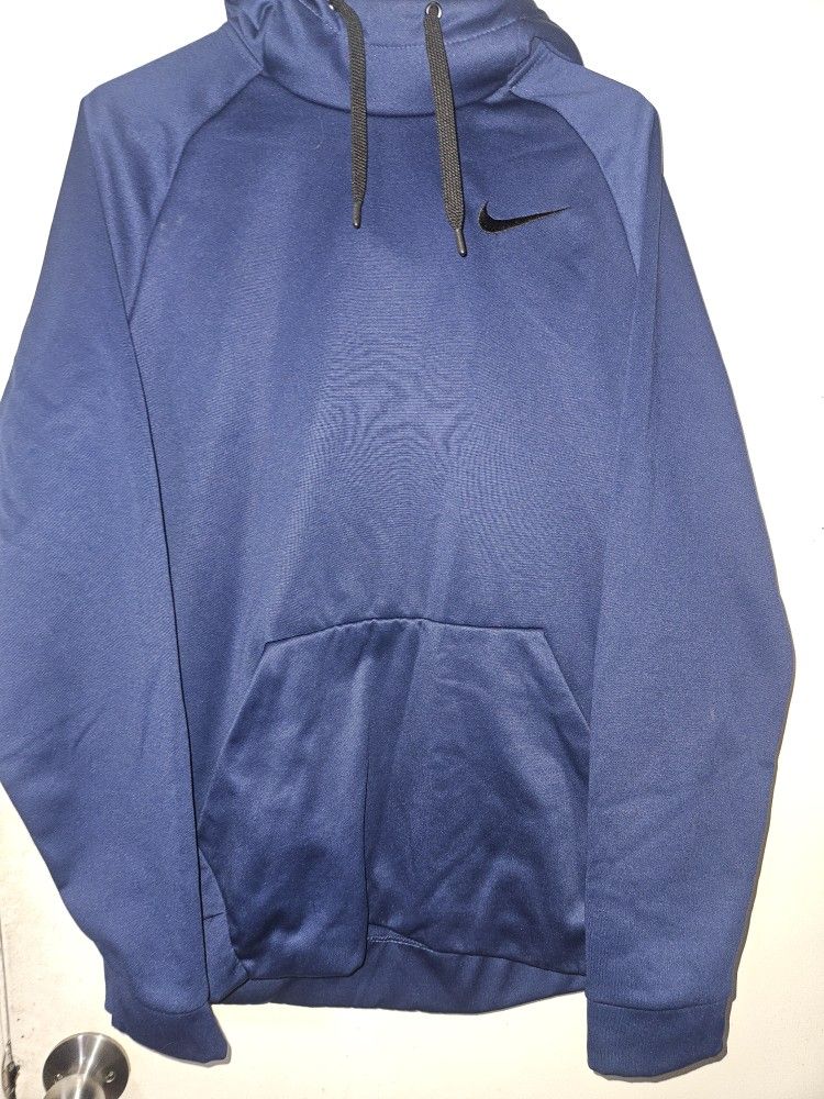 Nike Pullover Hoodie