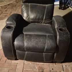 Black Reclining Chair With Cupholders