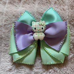Hello Kitty Bow