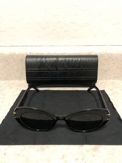 CHRISTIAN DIOR SIGNATURE  Black B3U Oval Sunglass CD40087U