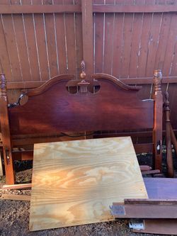Queen Bed 