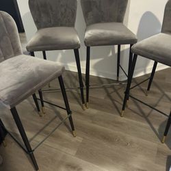 Bar Stools 