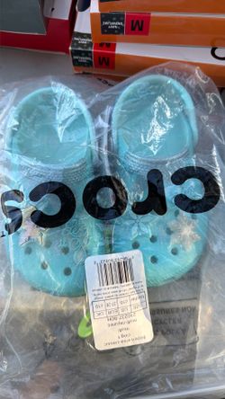 Frozen crocs
