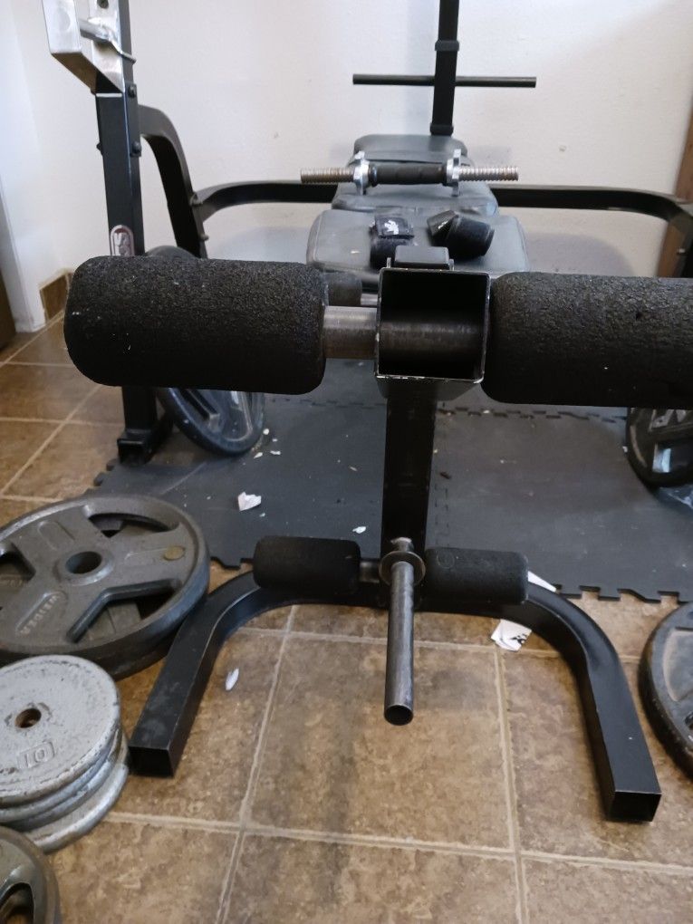 Rockfit 435 Bench And Squat Rack W Pulldown for Sale in Albuquerque NM OfferUp