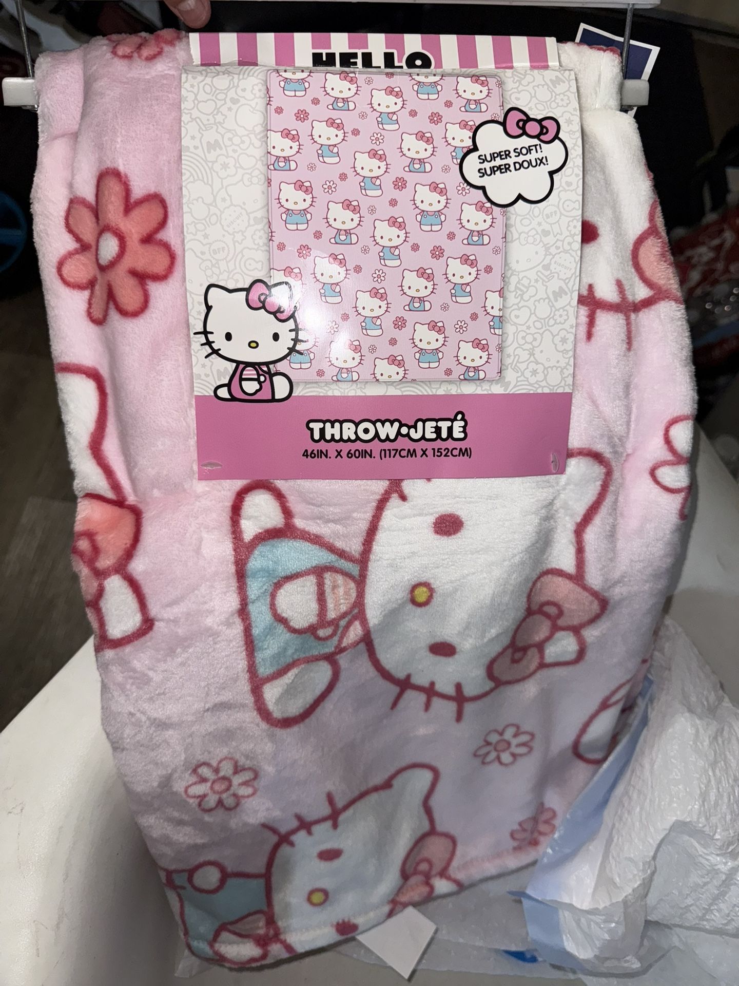 Hello Kitty Blanket 