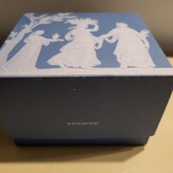 Vintage Wedgwood Bone China Jewelry Box