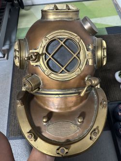Diving Helmet
