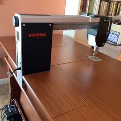 BERNINA Q20 Longarm Quilting Machine – Sit-Down with Koala Table