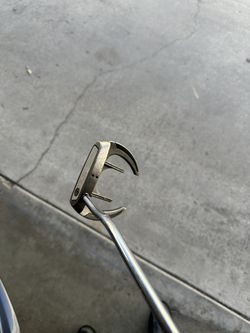 Sabertooth White Ice Putter