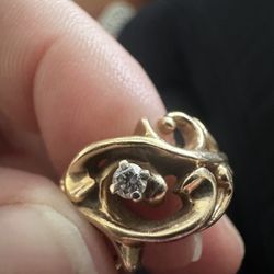 14 Karat Gold Ring (5 Grams, Size 2.5) Real Diamond 