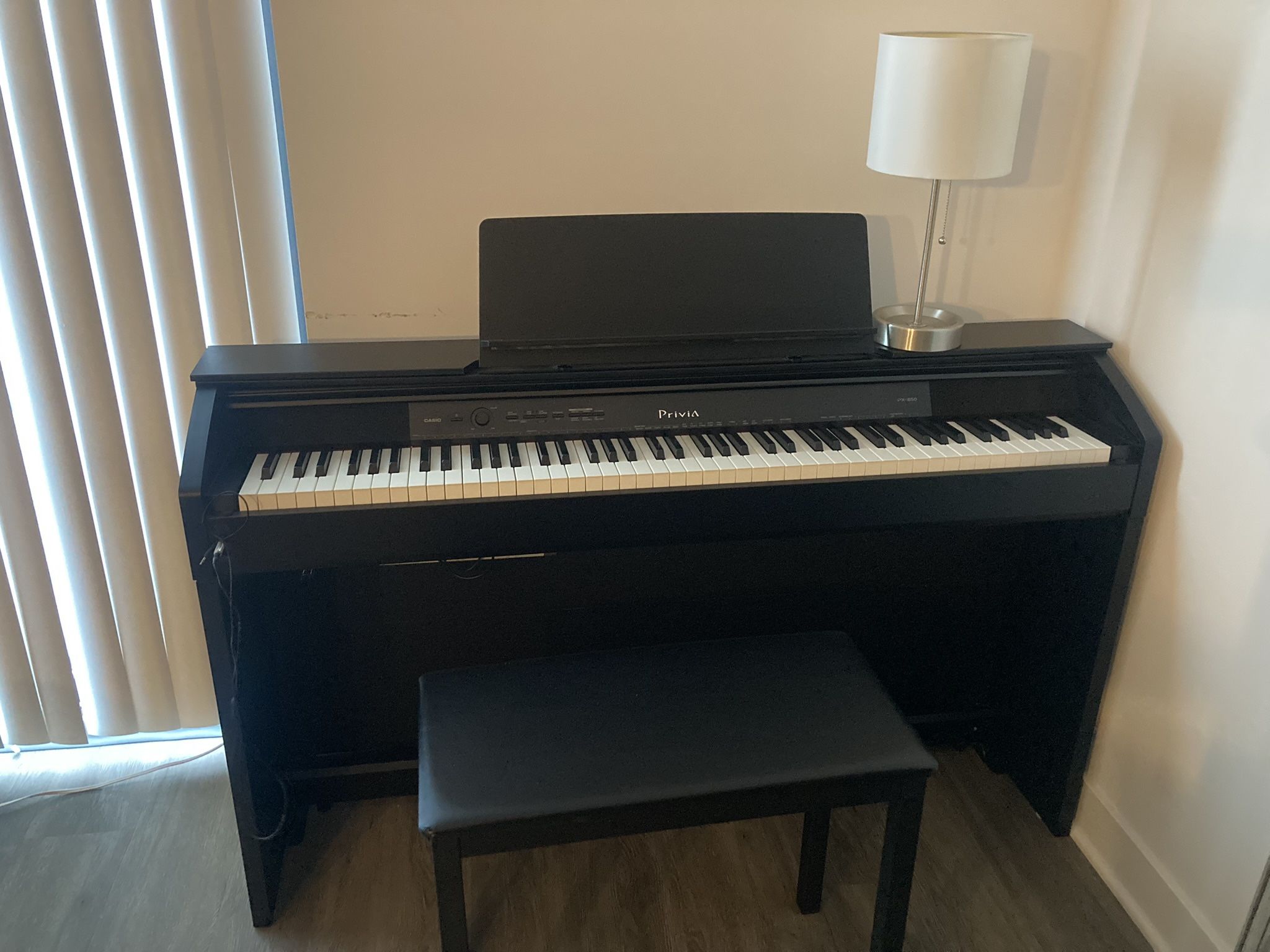 Casio Privia 850 Digital Piano Excellent Condition