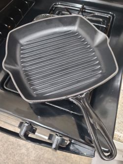 Le Creuset black Enameled Cast Iron Square Grill Pan Skillet