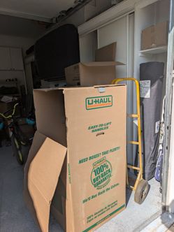 Wardrobe box, Hand trolley