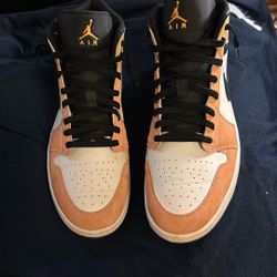Men’s Jordan’s Unique Color 