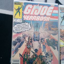 Rare G.i.joe Yearbook Comic books,