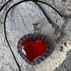 Mozambique Garnet Gemstone Silver Plated Heart Pendant 